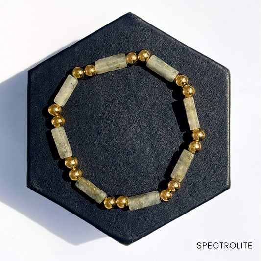 "Aria" Gemstone Stretch Bracelet (Spectrolite)